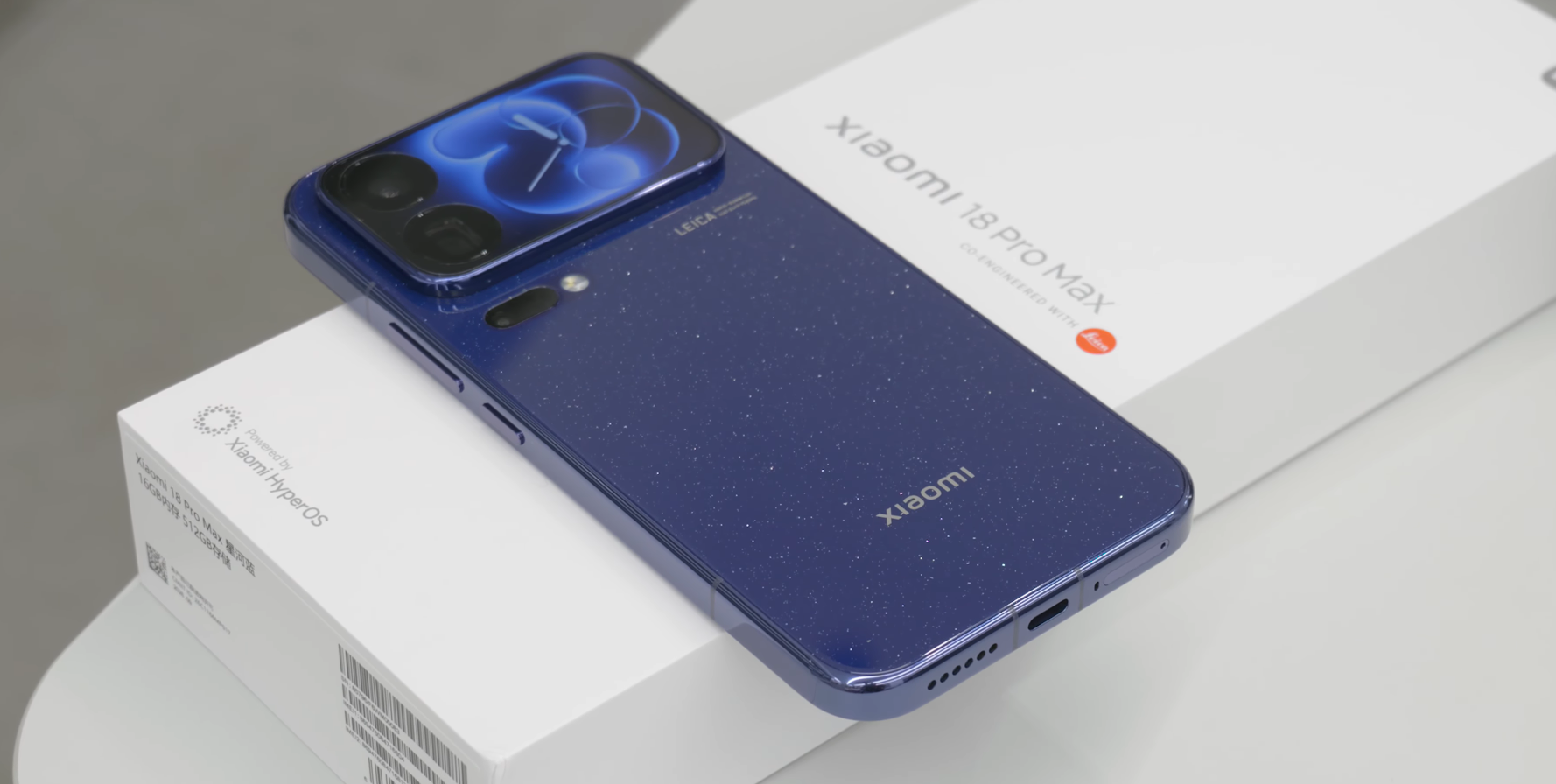 Xiaomi 18 Pro Max hands-on first look with rear display and sleek finish
