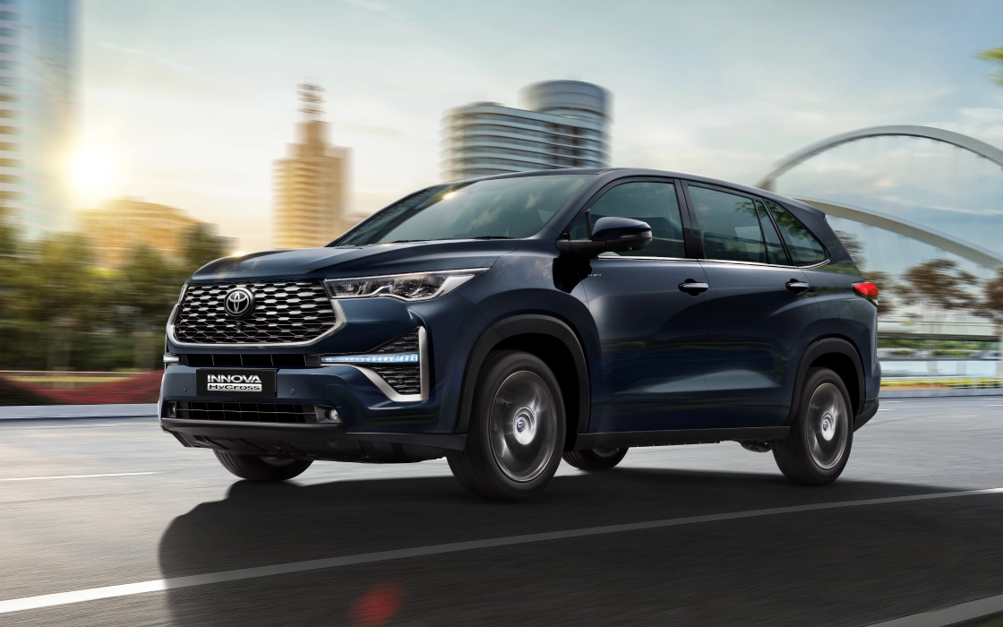 Toyota Innova HyCross Hybrid - Toyota Sustainability Report 2026
